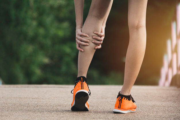 How To Improve Circulation in Legs With These 6 Easy Tips